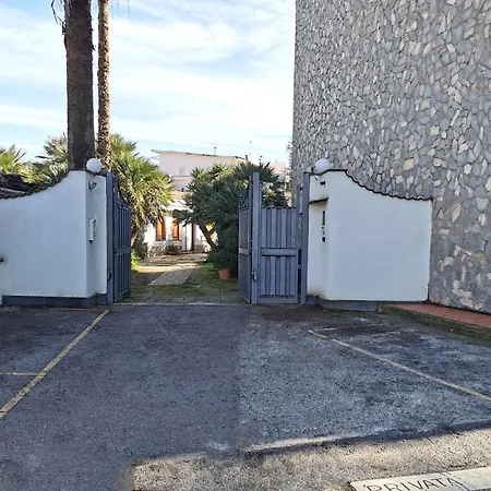 In Con Jacuzzi Privata E Vista Mare Guest house 3*