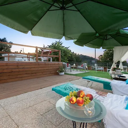 In Con Jacuzzi Privata E Vista Mare Massa Lubrense