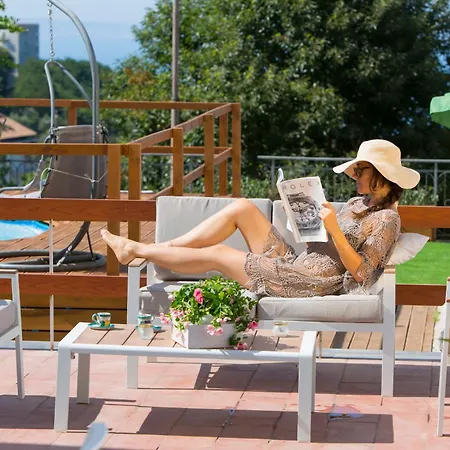 Guest house In Con Jacuzzi Privata E Vista Mare Massa Lubrense