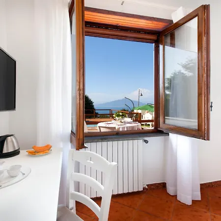 In Con Jacuzzi Privata E Vista Mare