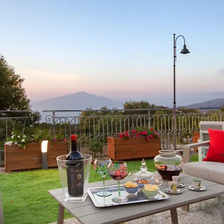 In Con Jacuzzi Privata E Vista Mare 3*
