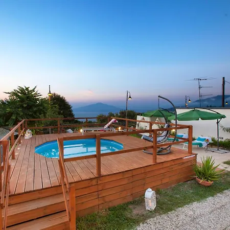 In Con Jacuzzi Privata E Vista Mare 3*